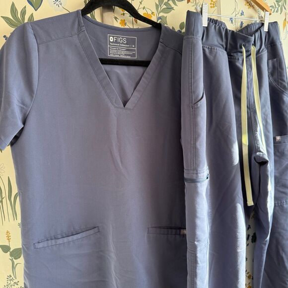 Women Figs Scrub Set - Picture 2 of 5